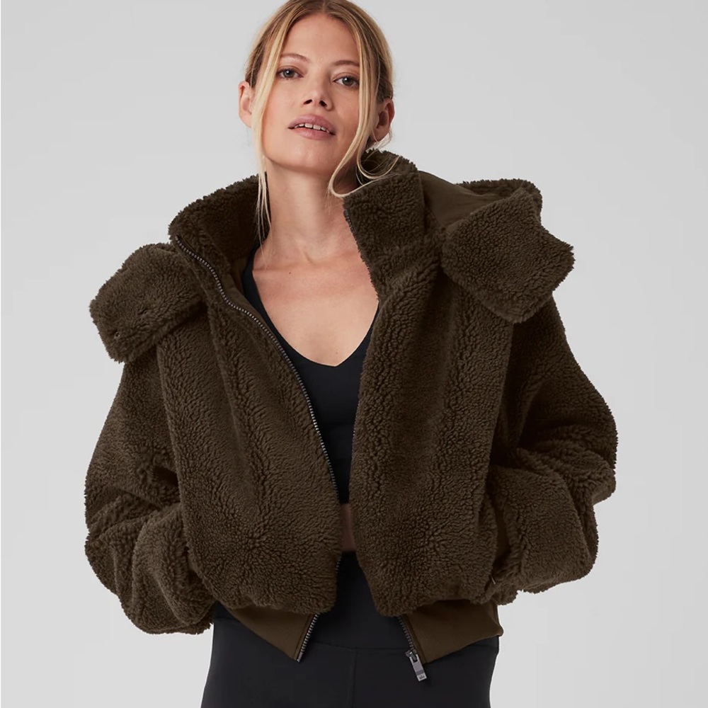 NWT Alo foxy sherpa jacket size small - dark olive